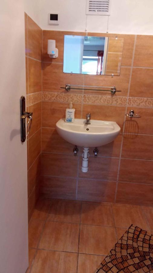 Apartment Balatonbereny 9 Екстериор снимка