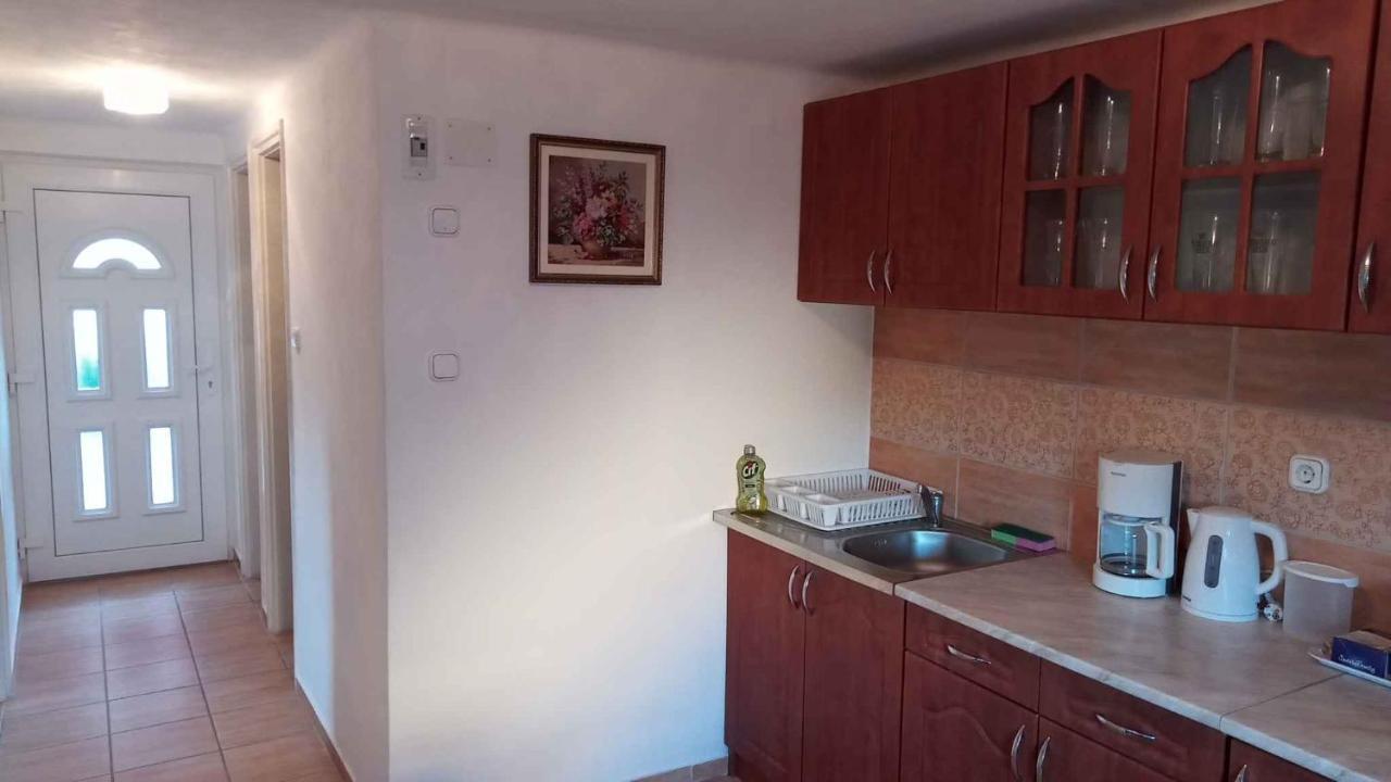 Apartment Balatonbereny 9 Екстериор снимка