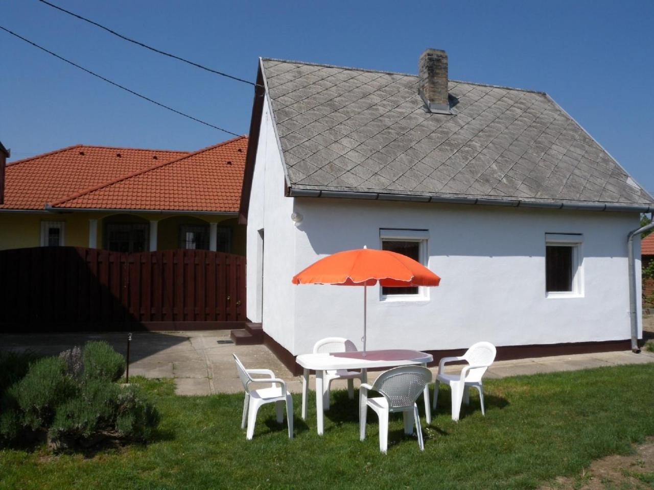 Apartment Balatonbereny 9 Екстериор снимка