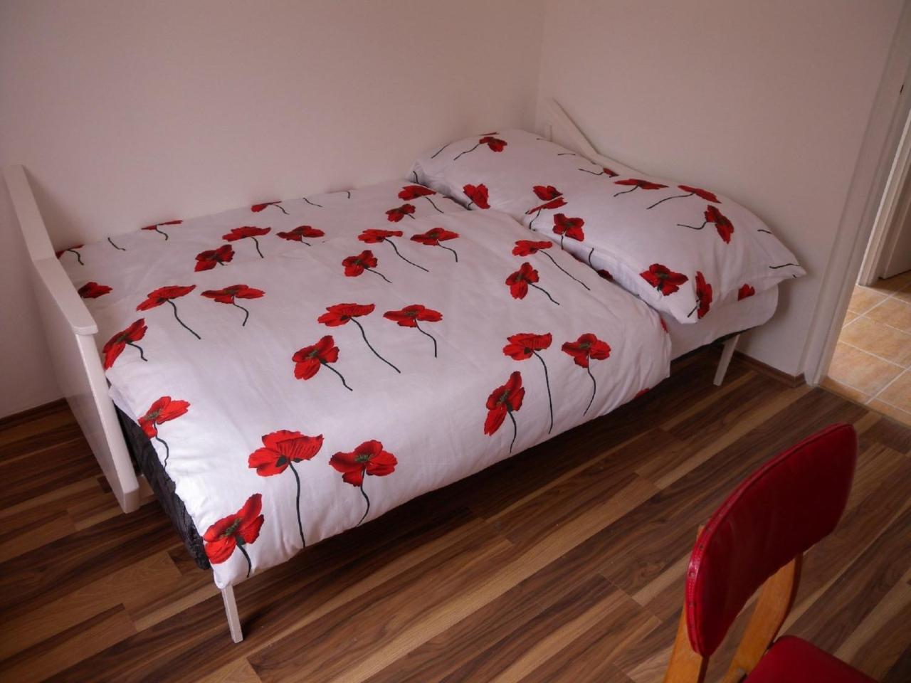 Apartment Balatonbereny 9 Екстериор снимка